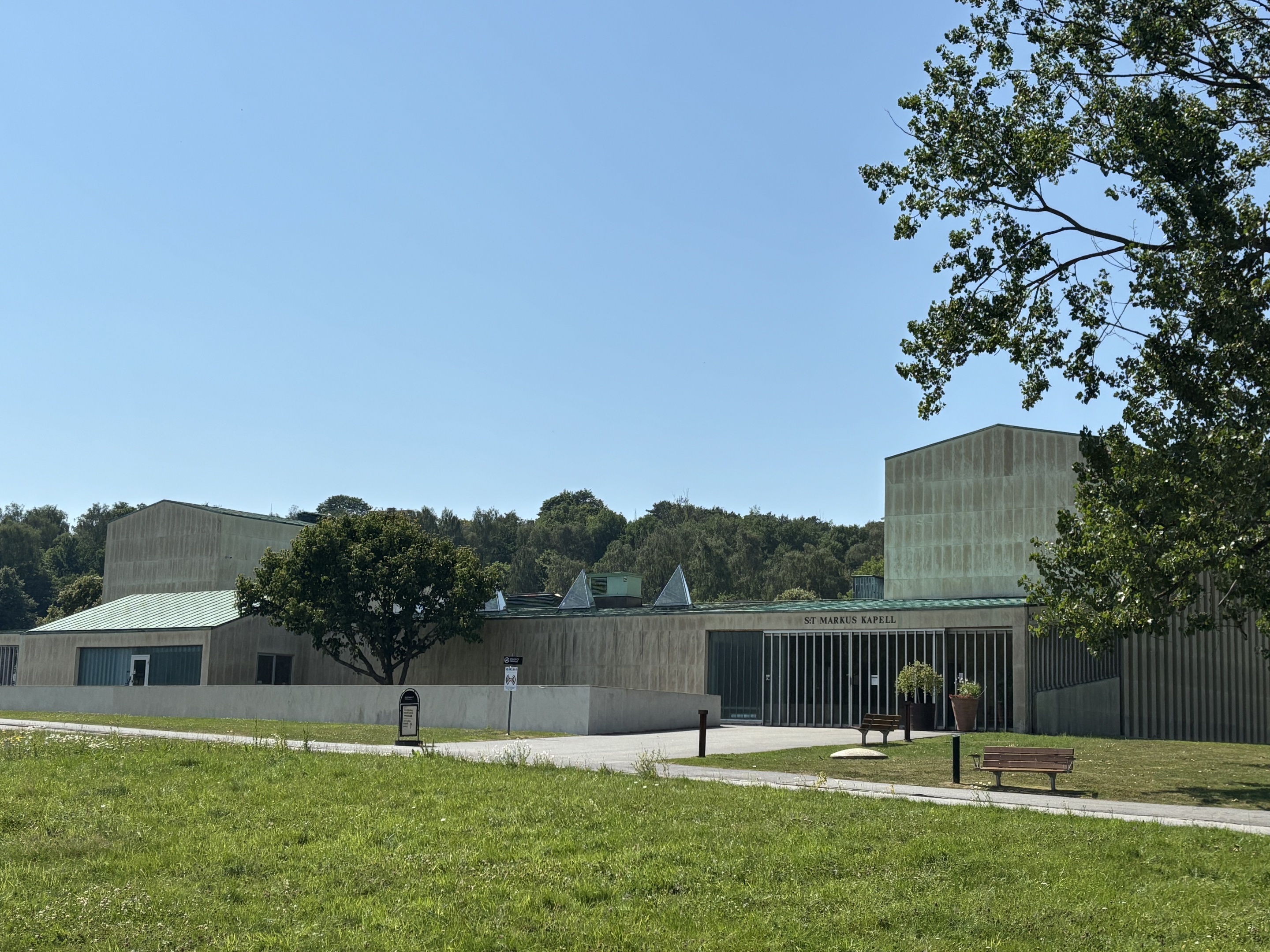 frölunda_begravningsbyrå_St_Markus_kapell_St_Lukas_kapell_Västra_kyrkogården
