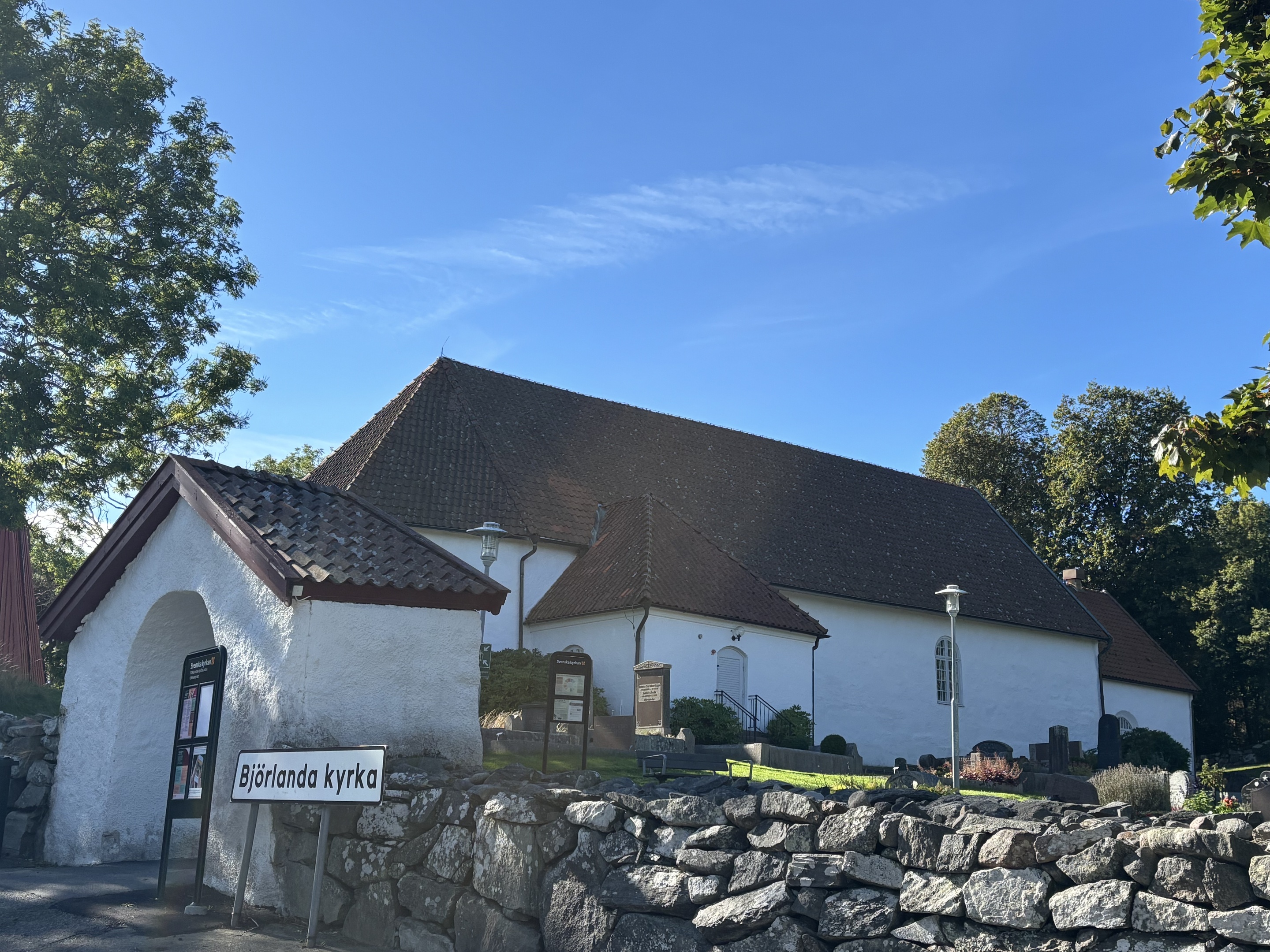 frölunda_begravningsbyrå_Björlanda_kyrka